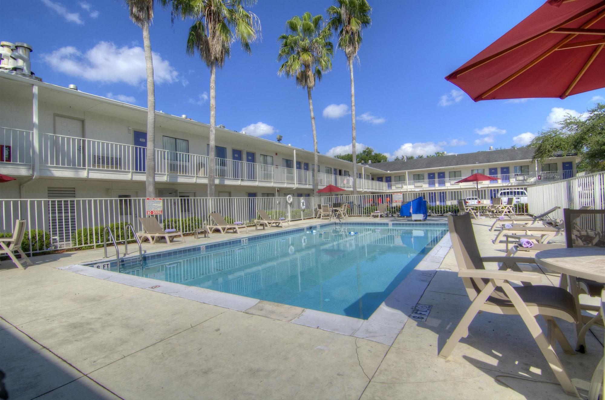 Instalaciones Recreativas Motel 6 Orlando, FL - Winter Park