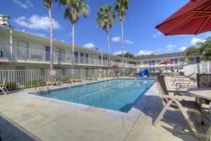 Alojamiento - Motel 6 Orlando, FL - Winter Park