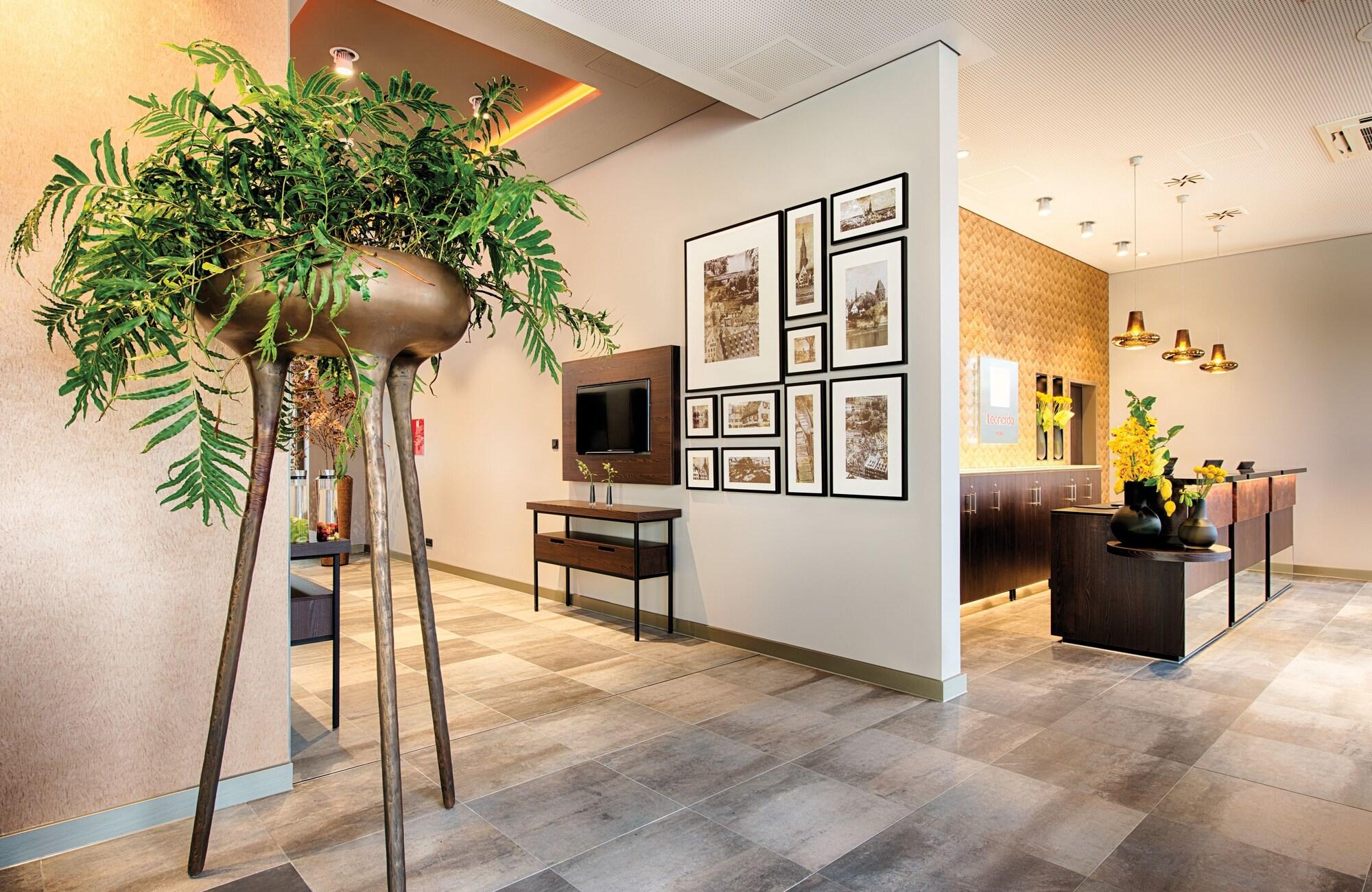 Vista Lobby Leonardo Royal Hotel Ulm