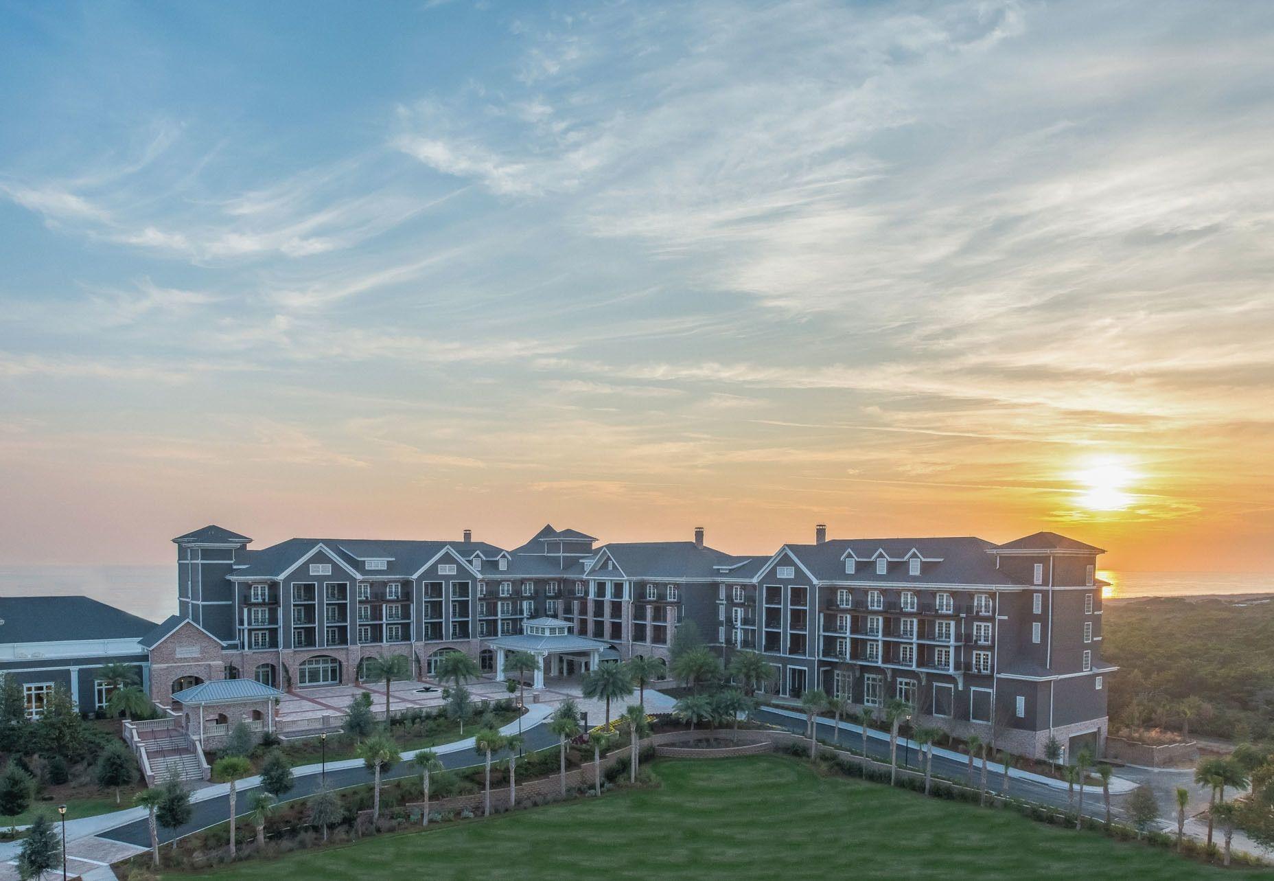 Vista Exterior The Henderson Lofts