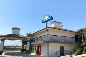 Alojamiento - Days Inn By Wyndham Morgan'S Wonderland / Ih-35 N