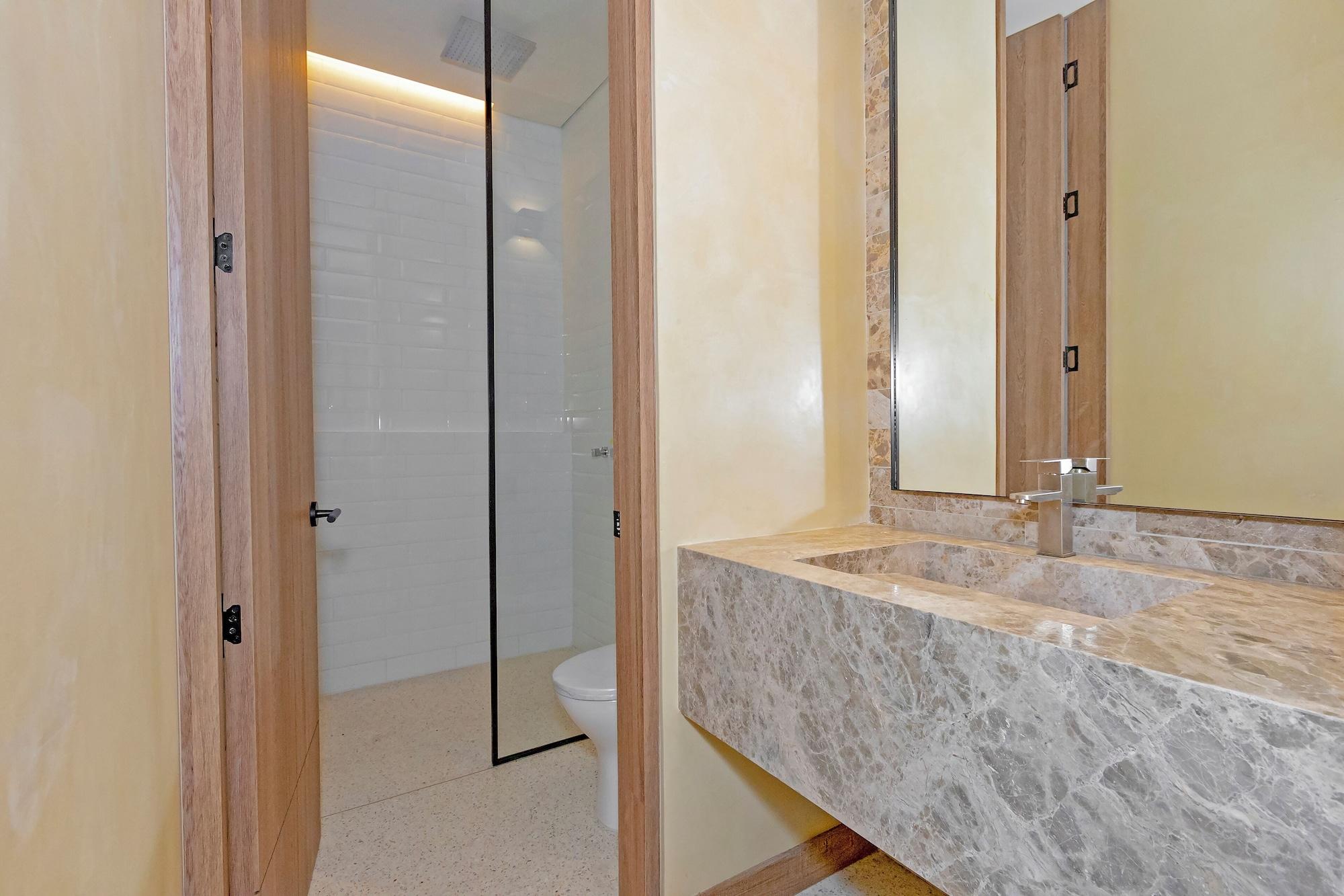 Equipamiento de Habitación Hotel Iconik