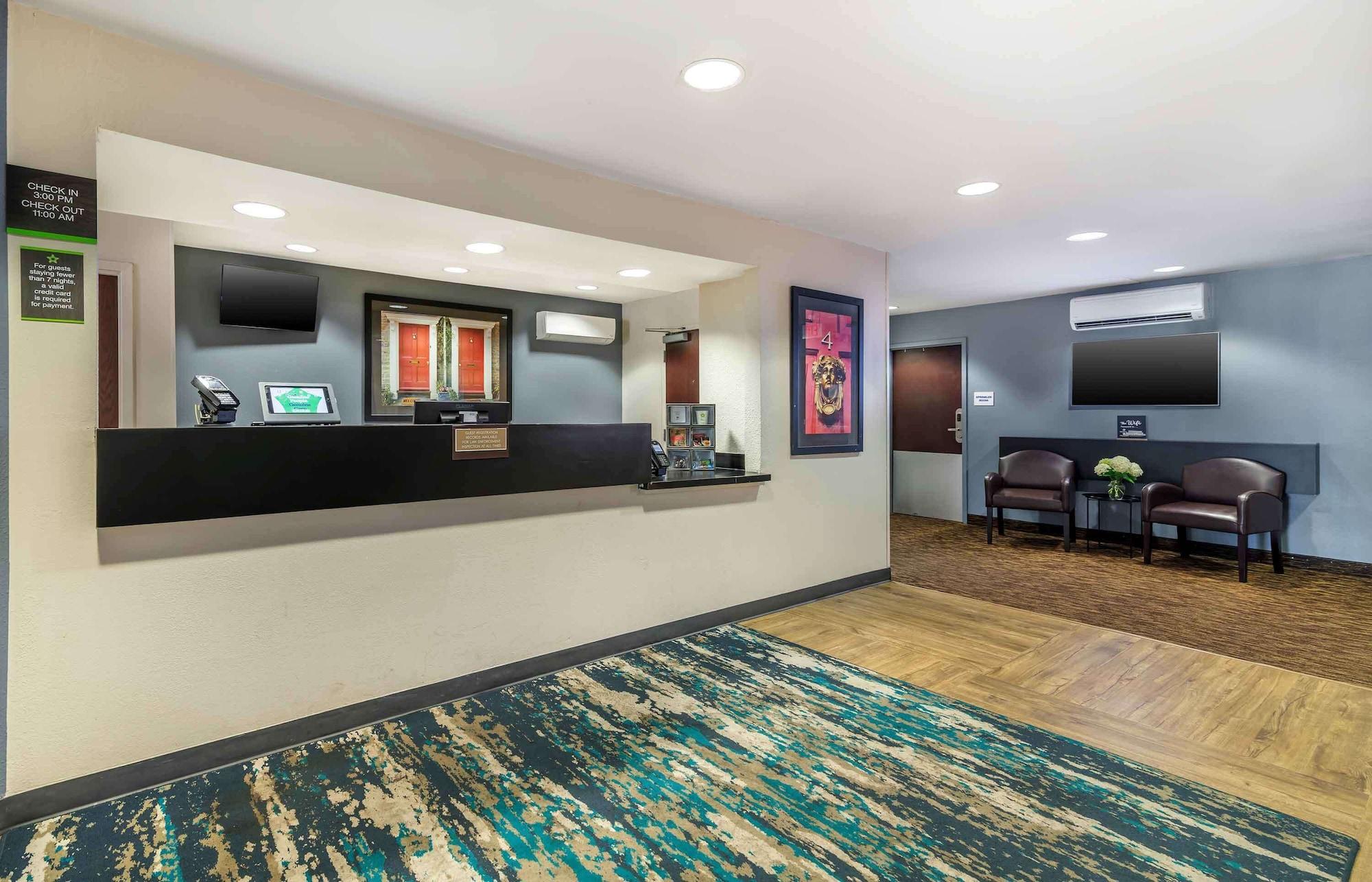 Vista Lobby Extended Stay America Suites Portland Scarborough
