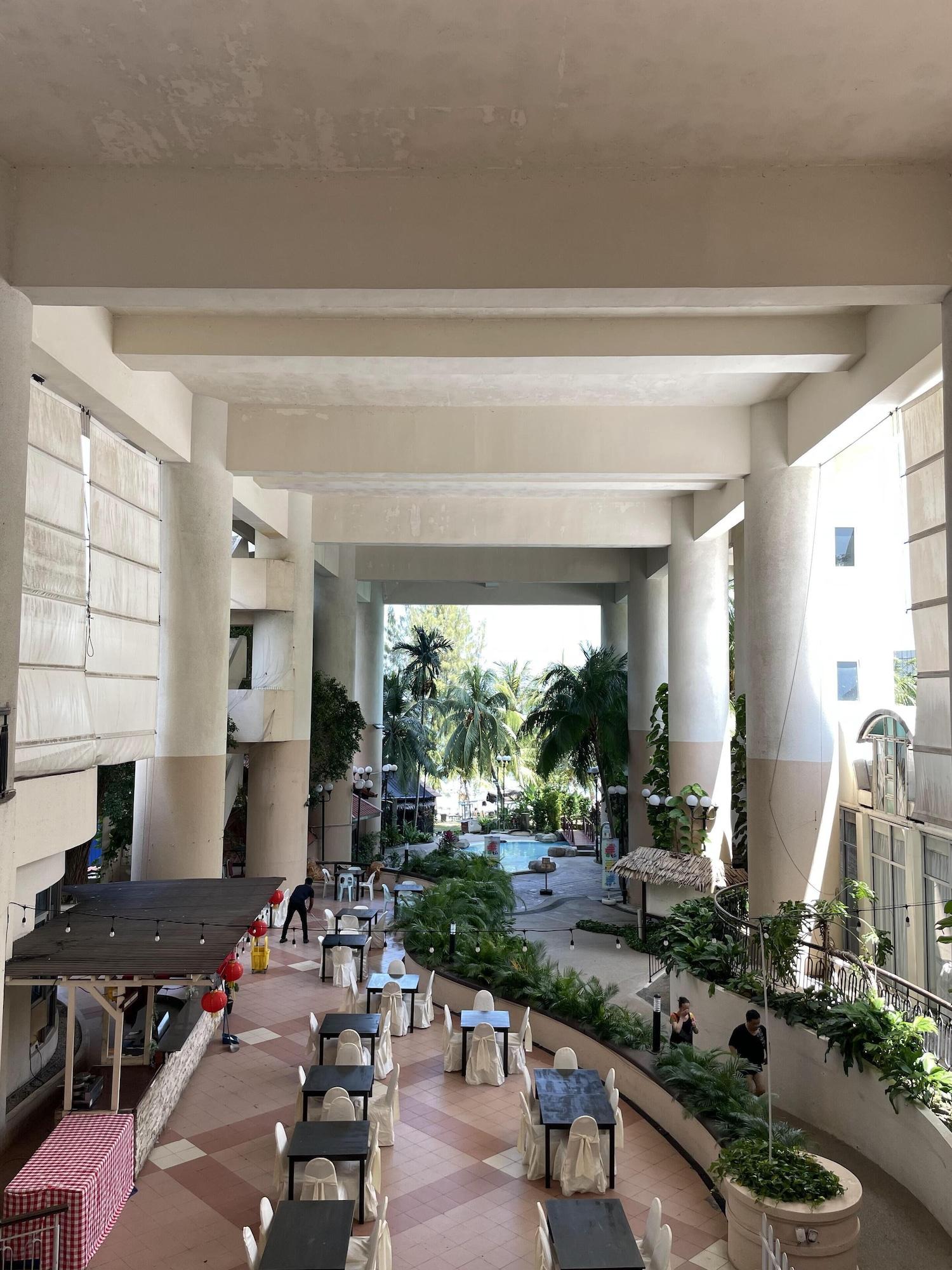 Restaurant Rainbow Paradise Beach Resort