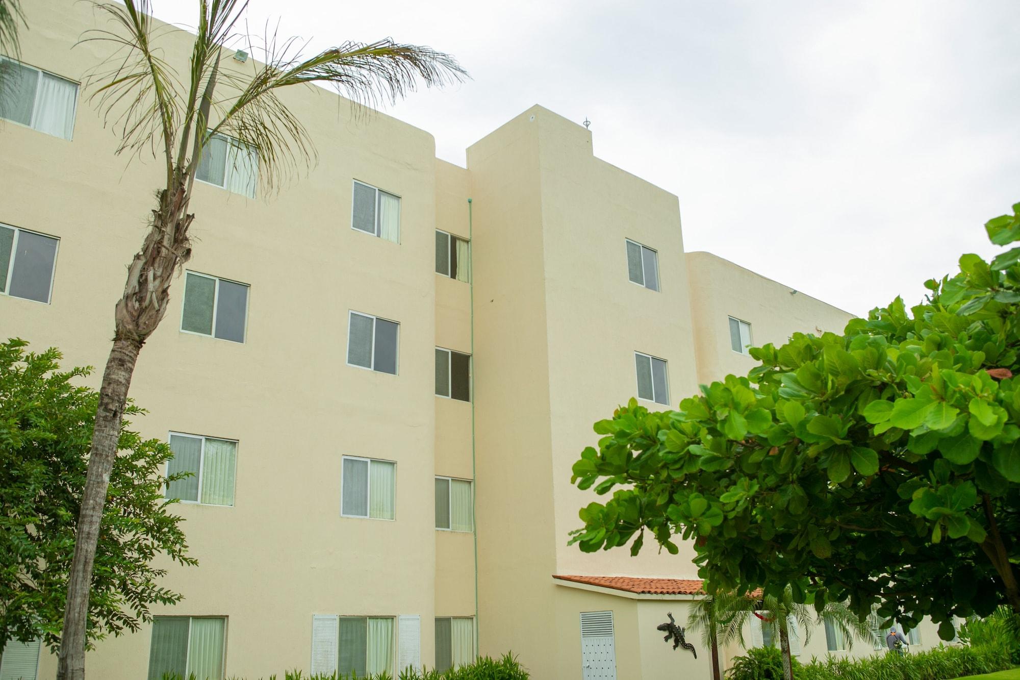 Vista Exterior Hotel las Palomas Nuevo Vallarta