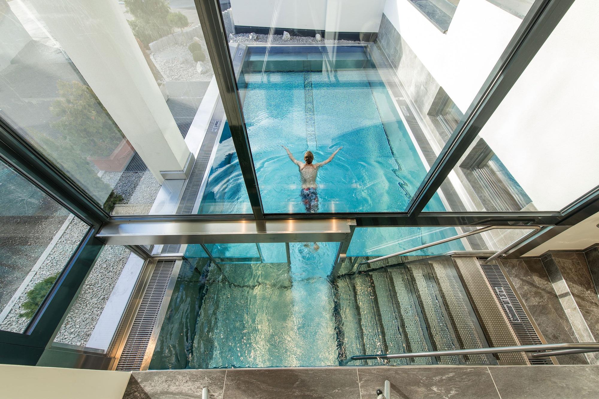 Vista Piscina Hotel Bergblick