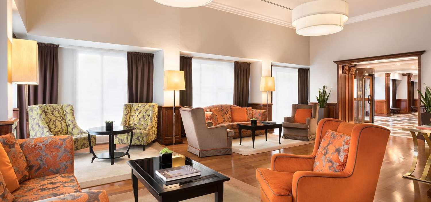 Hotel Hotel De la Ville - A SINA Hotel