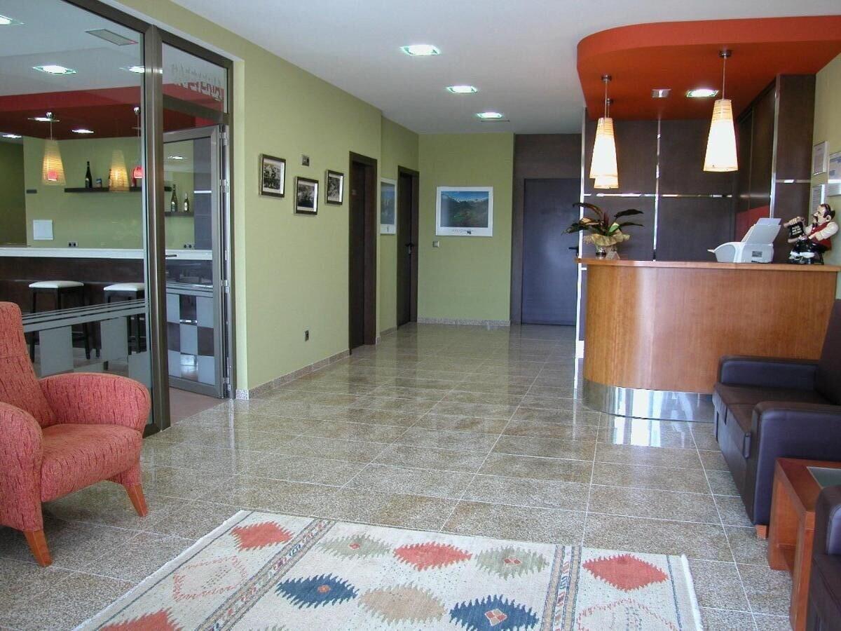 Vista Lobby Hotel A Bota