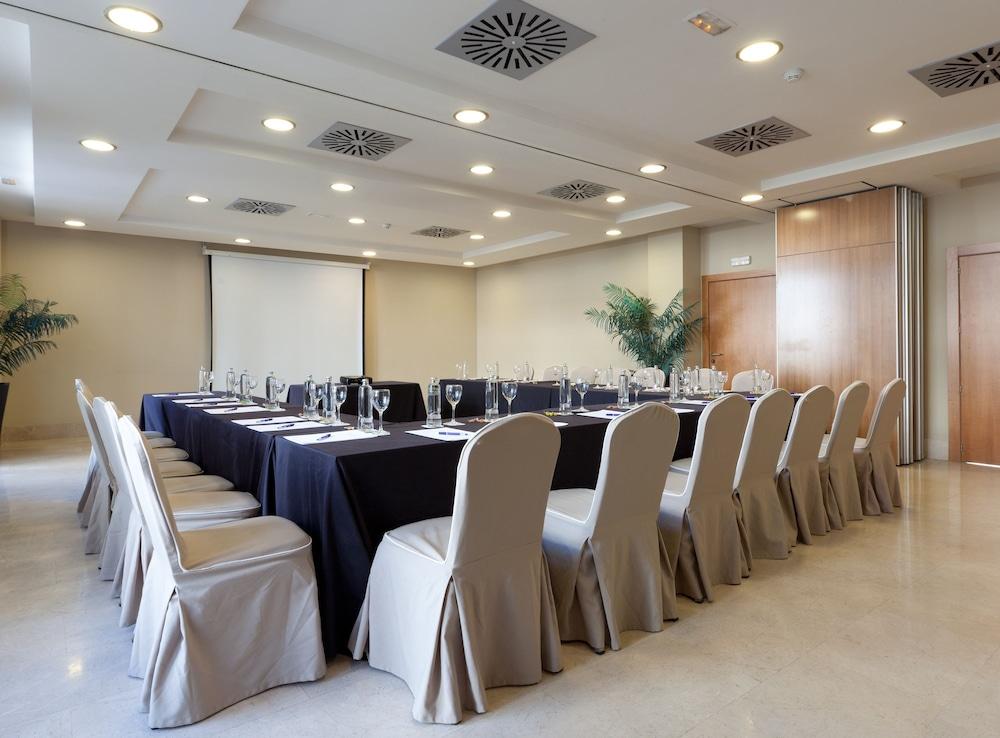 Hotel AVANT TORREJON