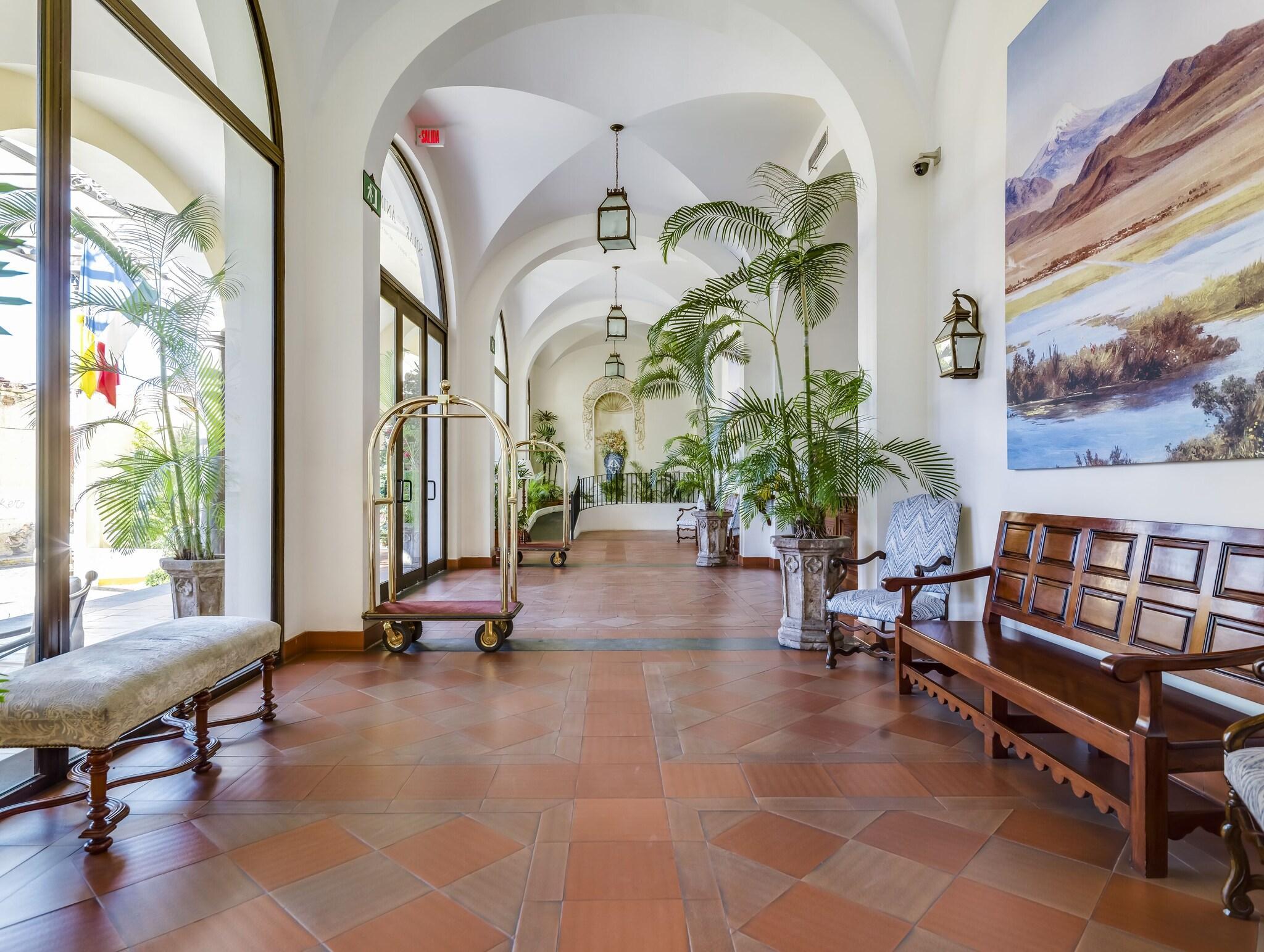 Vista Lobby Hotel Solar de las Animas