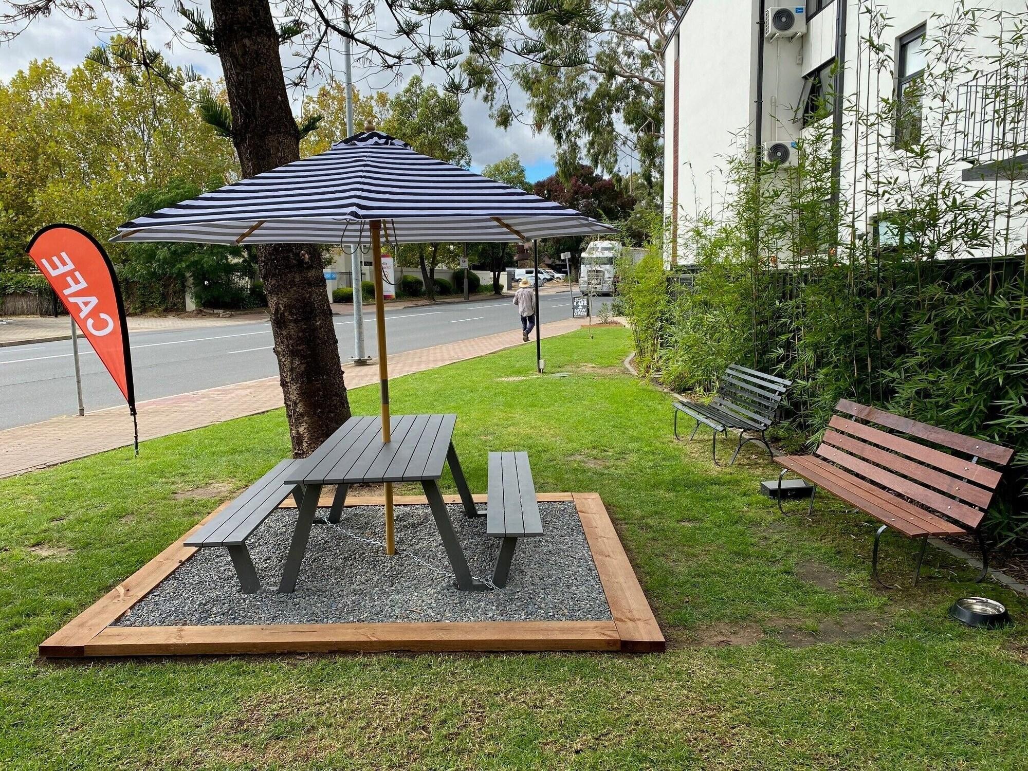 Bar/Salón The Osmond Motel & Apartments