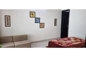 Alquiler Vacacional - Homlee - Deecon Large Flat wit lift, park & kitche