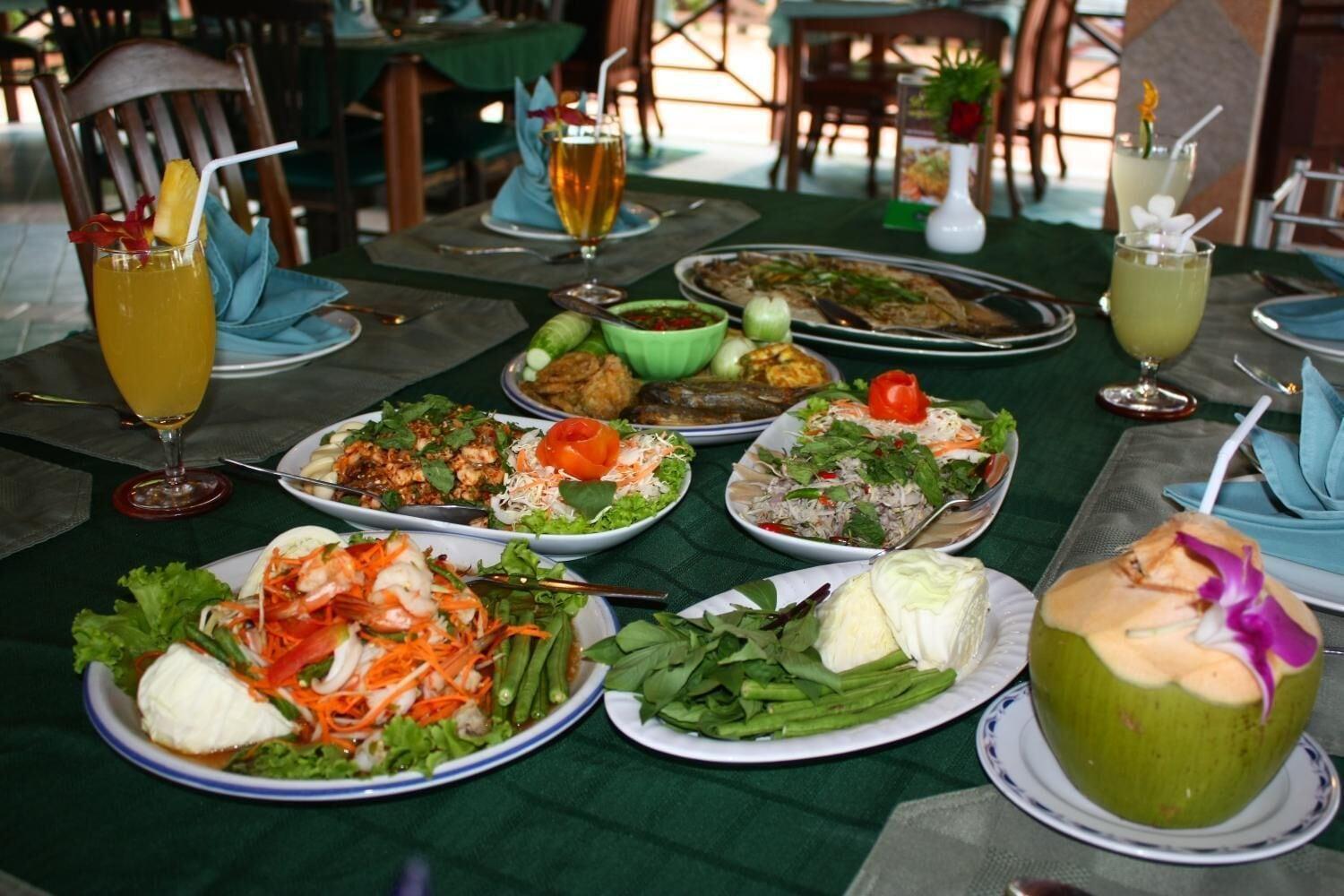 Restaurant Samroiyod Holiday Resort