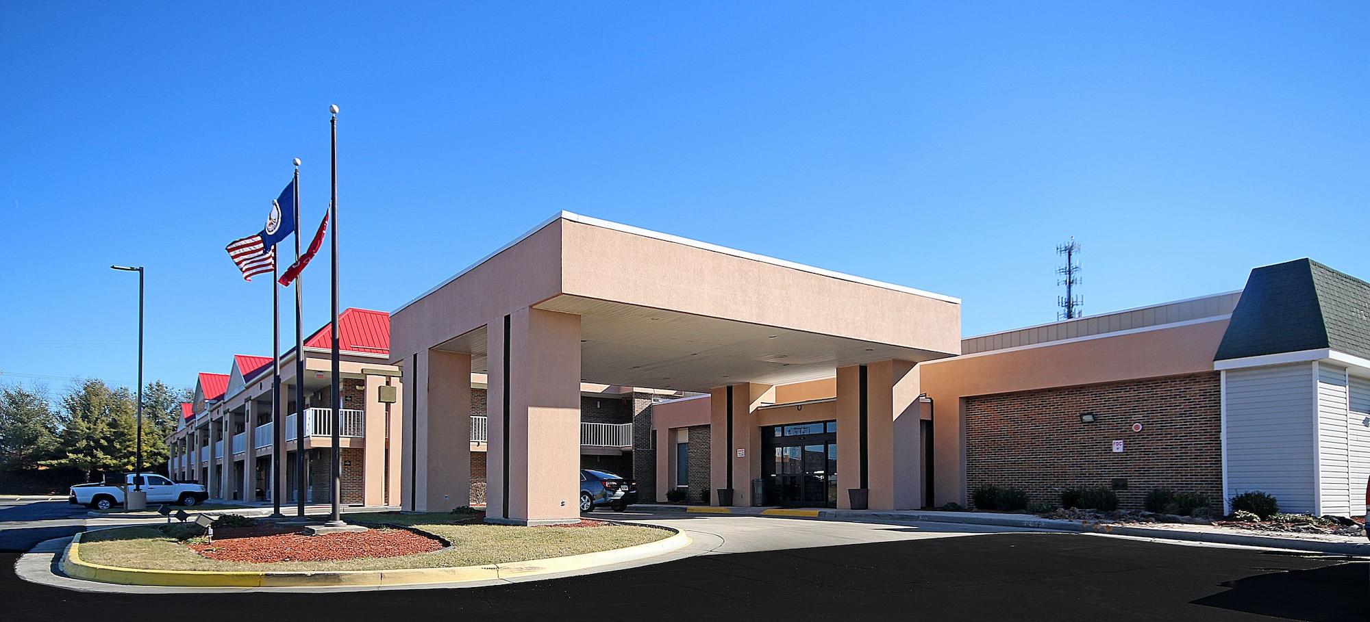 Vista Exterior Ramada by Wyndham Wytheville