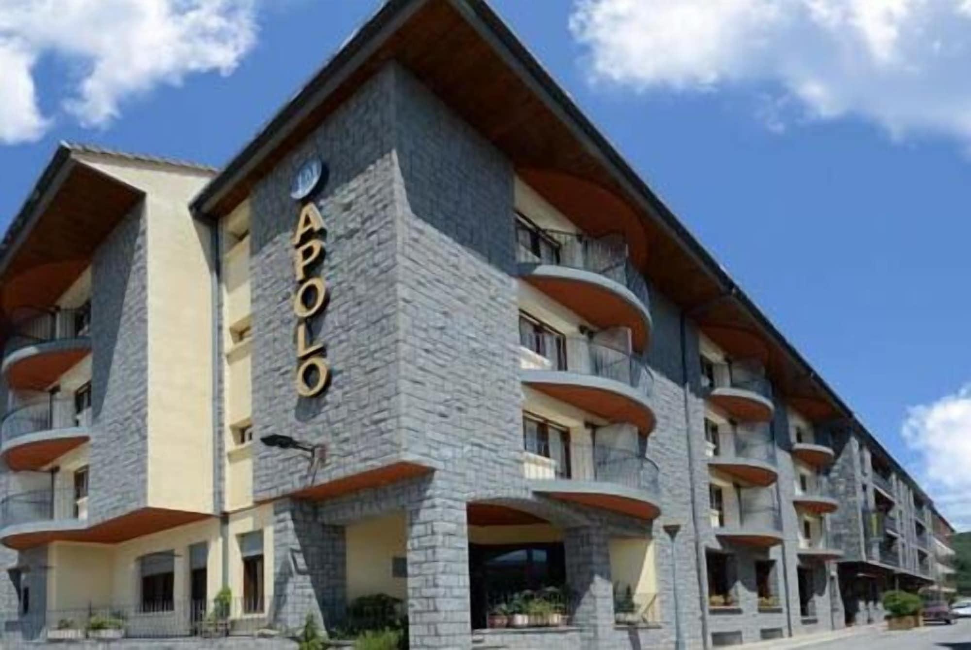Vista Exterior Hotel Apolo