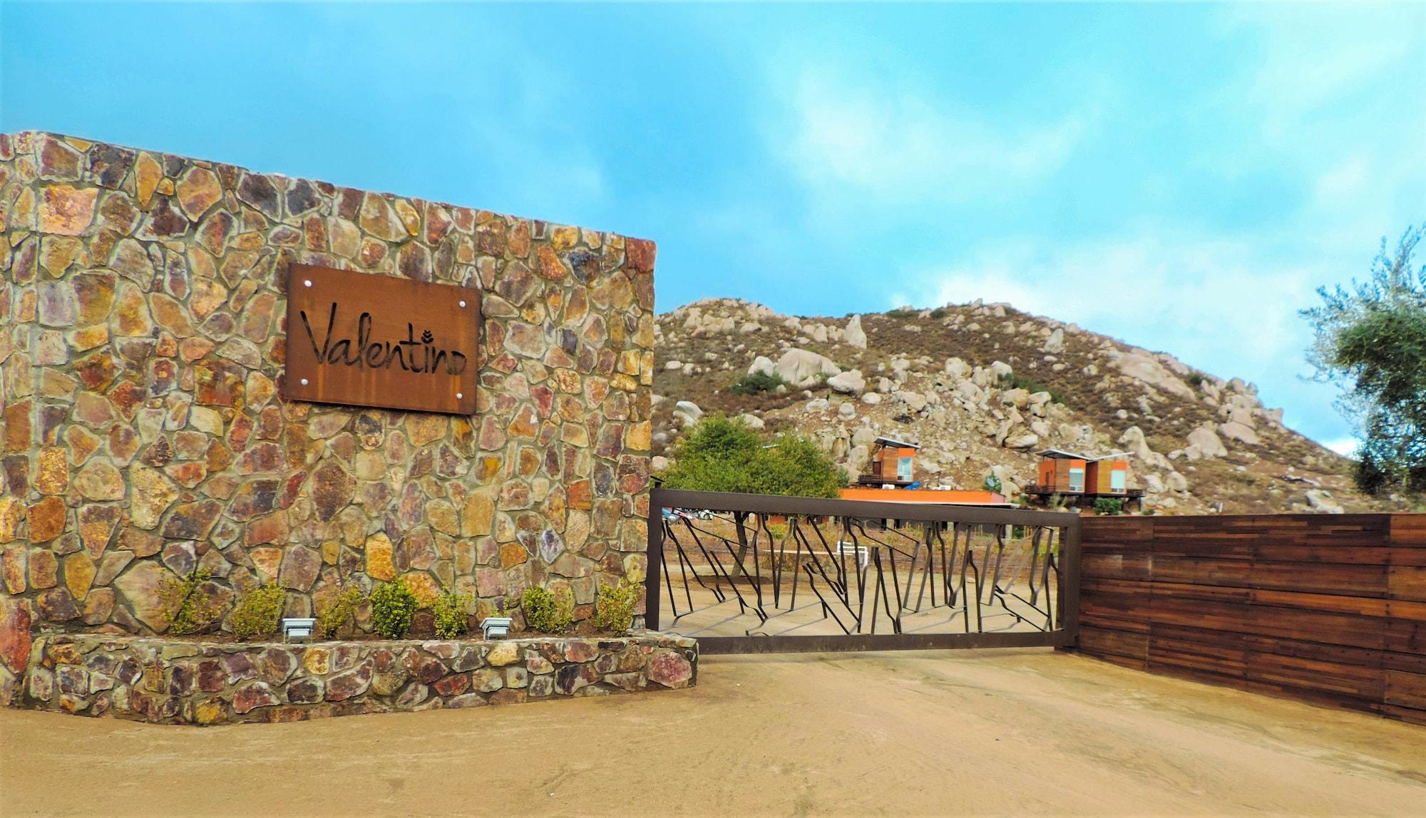 Varios Hotel Valentino