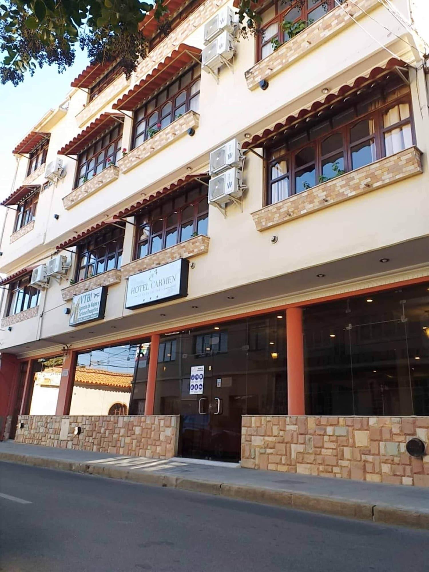 Varios Hotel Carmen