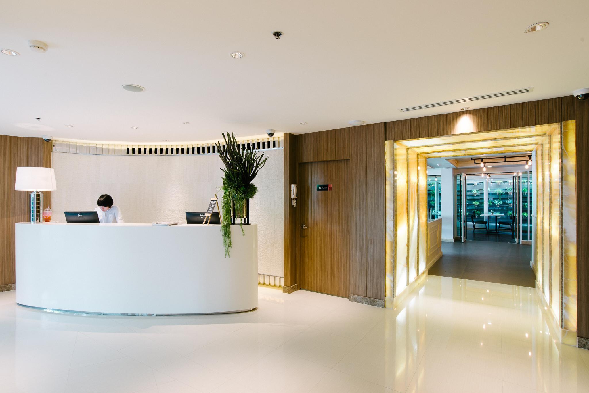 Vista Lobby Citrus Sukhumvit 11 Bangkok by Compass Hospitality