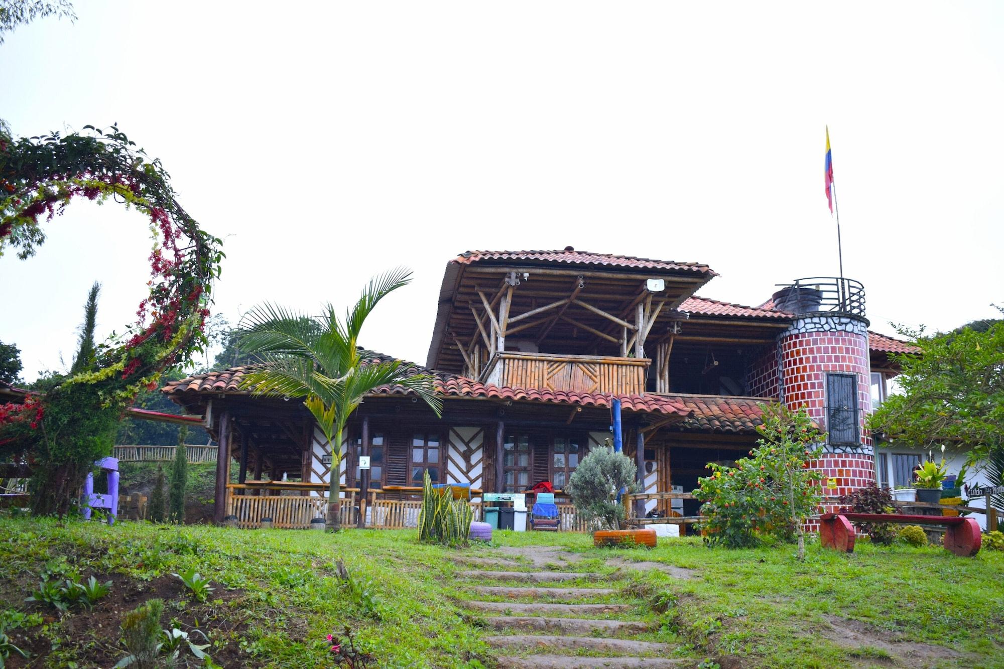 Vista Exterior Sanagua Cascadas del Lavapatas