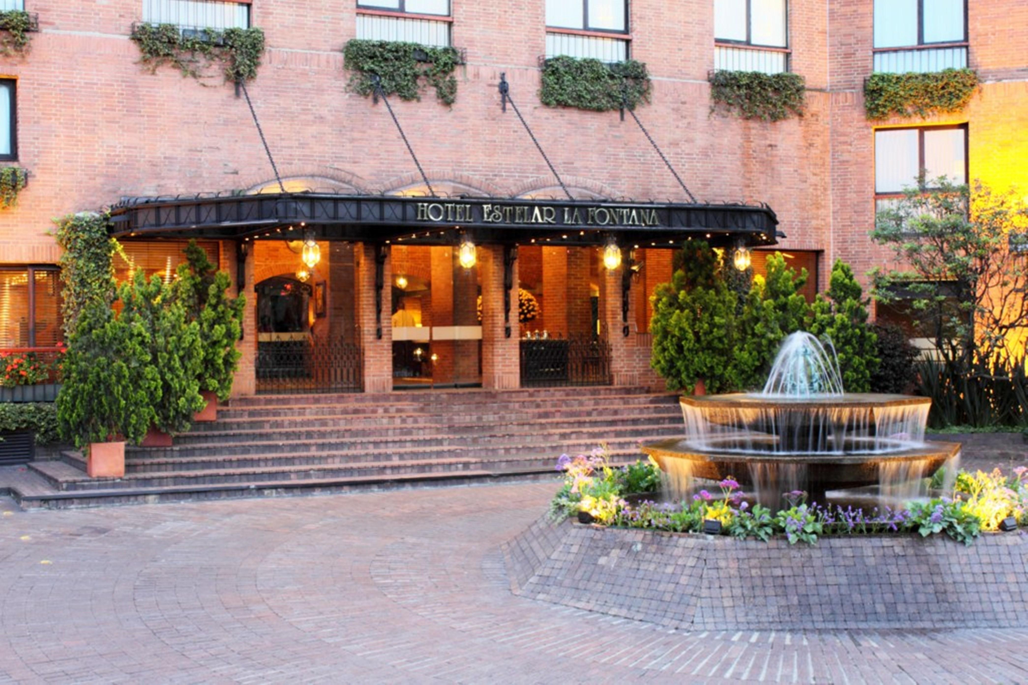 Vista Exterior Hotel Estelar La Fontana
