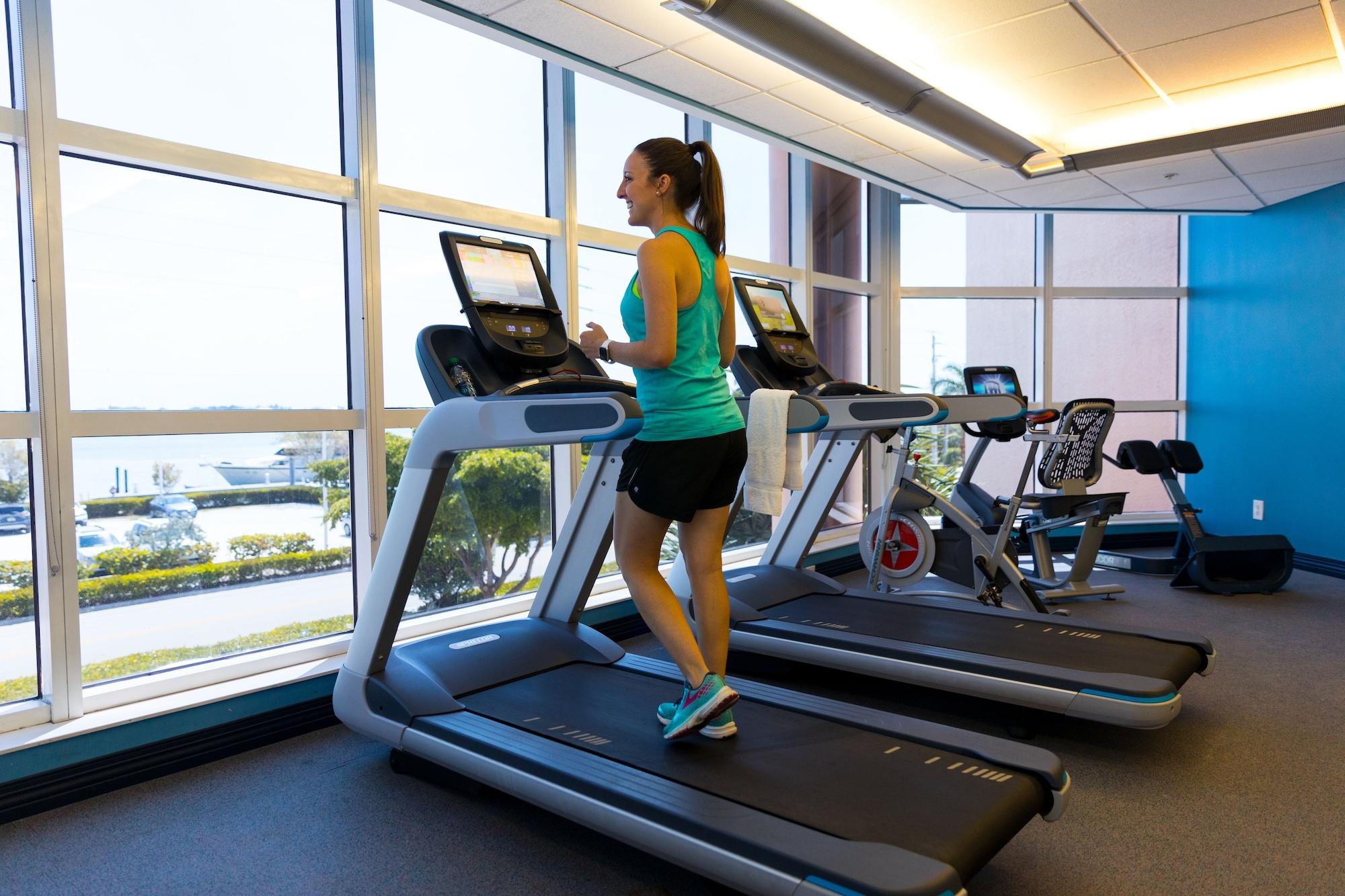 Gimnasio Pink Shell Beach Resort and Marina
