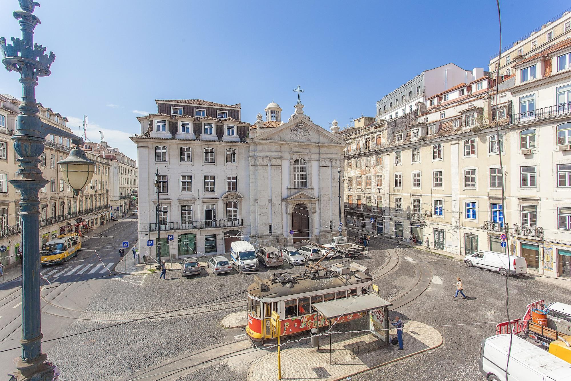 Varios Lisbon Old Town Guest House