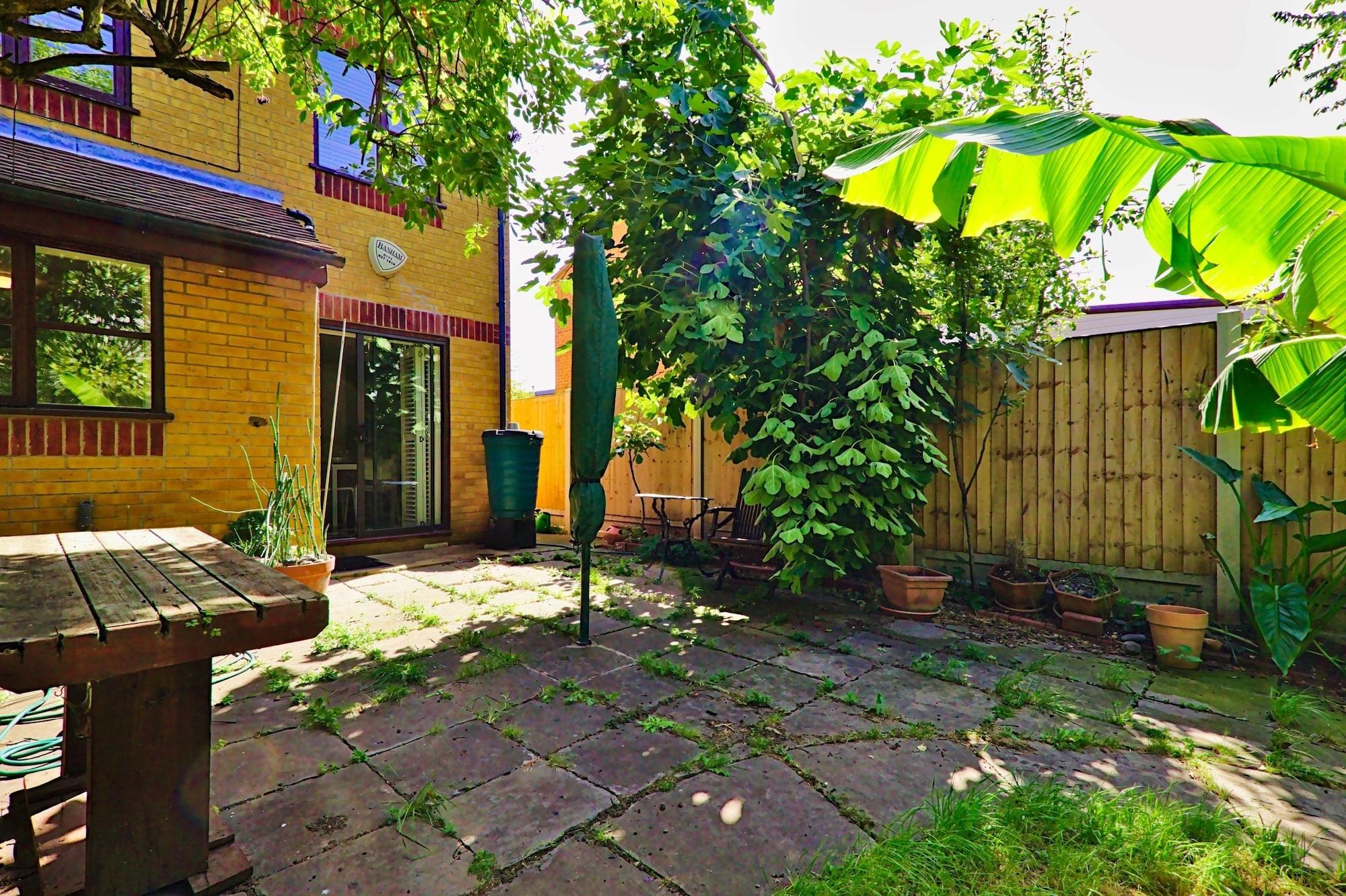 Vista Exterior Harlinger Lodge Annexe