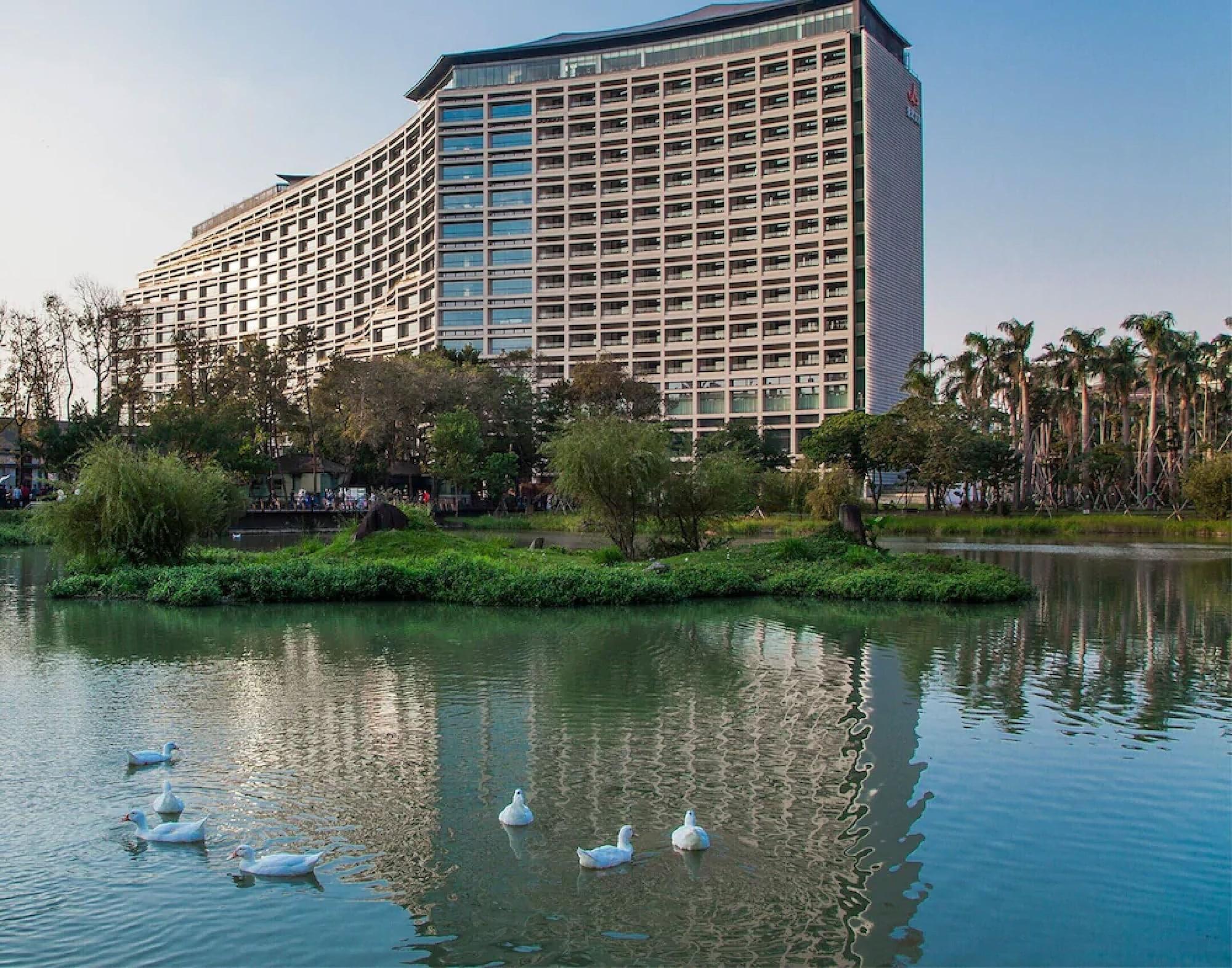 Vista Lobby Eslite Hotel