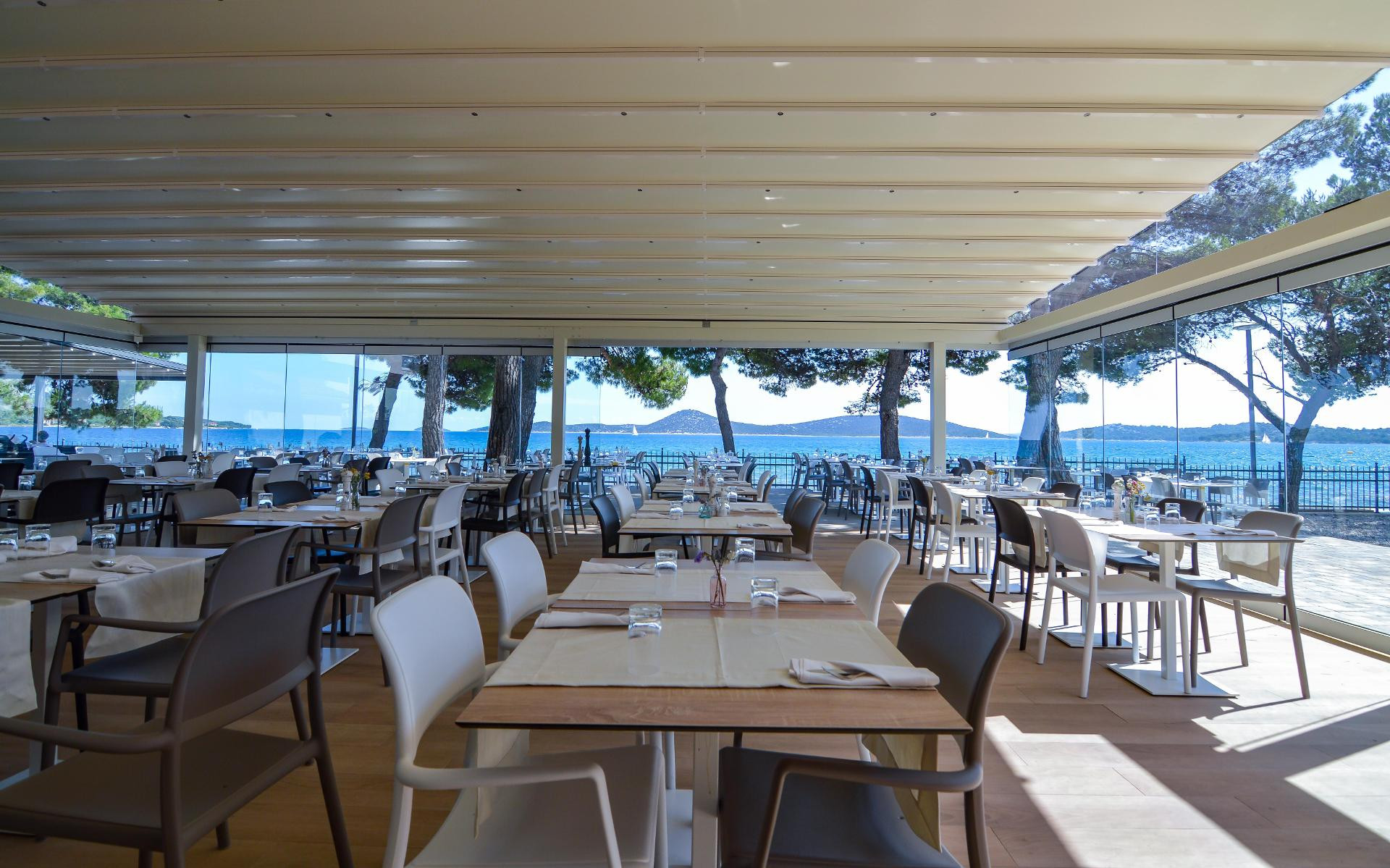 Restaurant Hotel Villa Arausana & Antonina