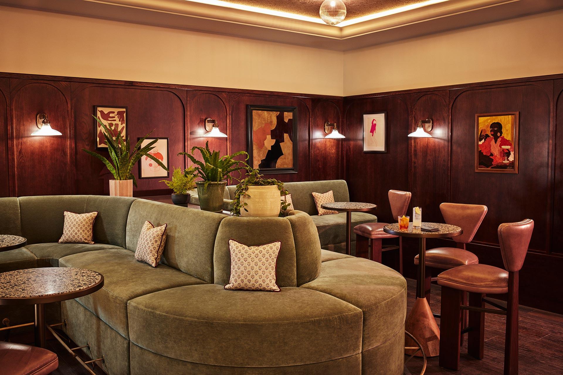 Vista Lobby The Hoxton Shepherds Bush