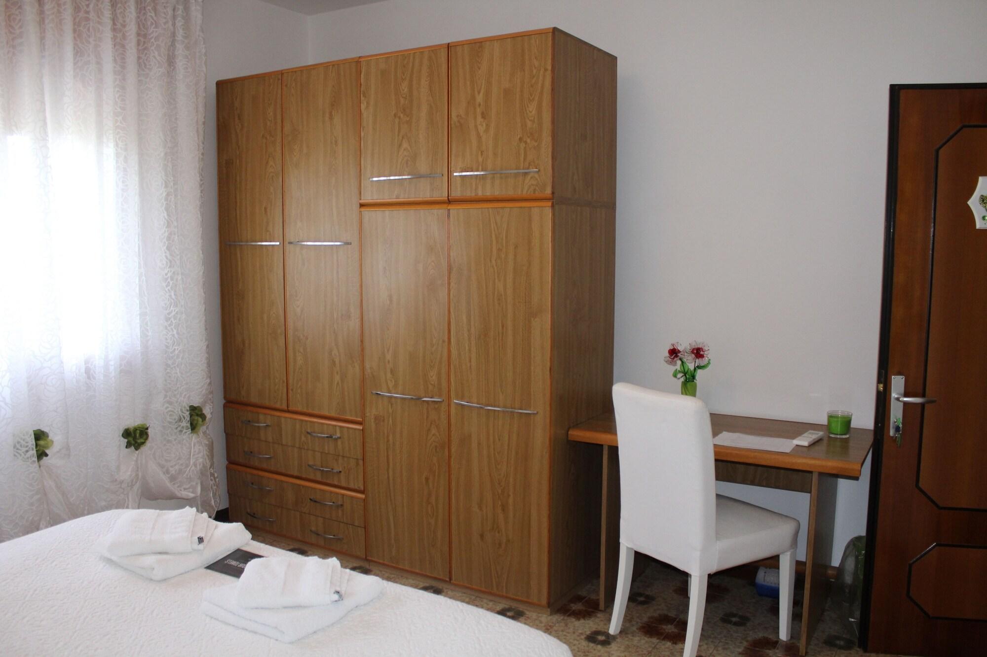 Vista Lobby B&B Airport Venice Diego