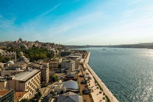 Alojamiento - Novotel Istanbul Bosphorus