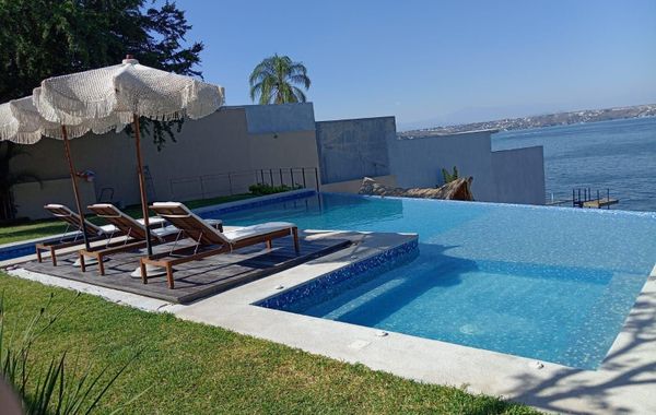 Quinta Guamuchil Acceso lago - Hoteles con traslado en Tequesquitengo, Morelos