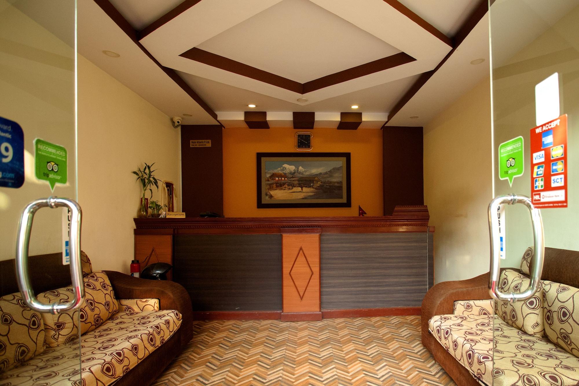 Vista Lobby Royal Atlantic Home