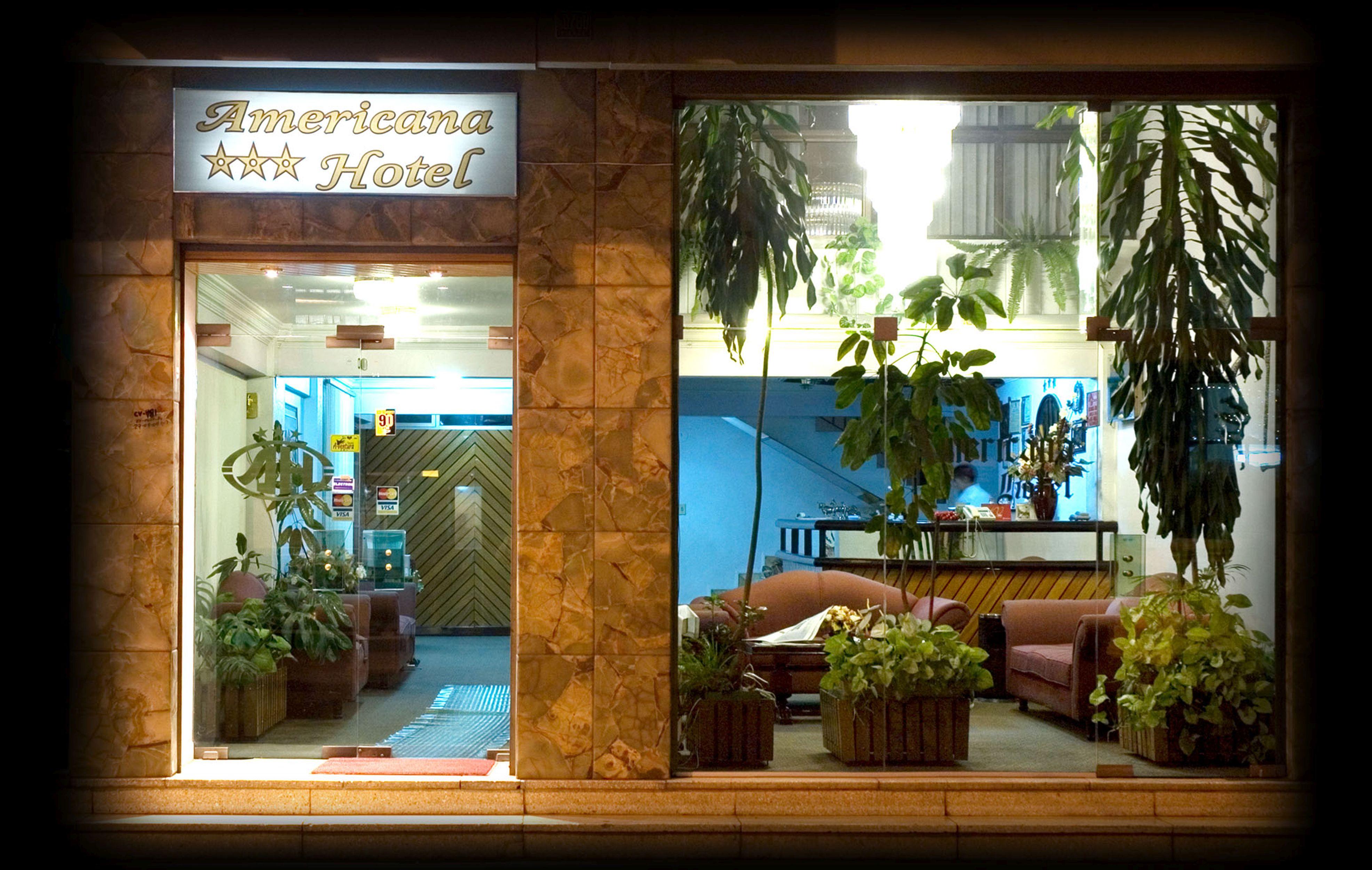 Vista Exterior Americana Hotel 