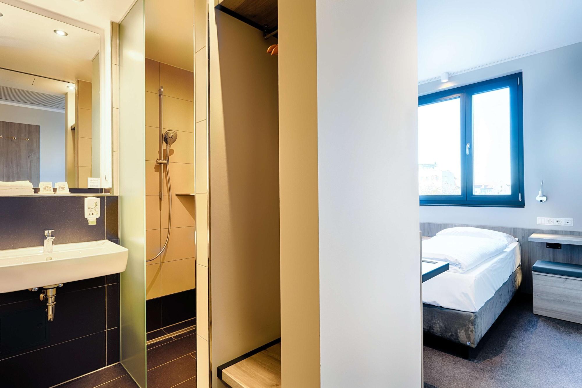 Equipamiento de Habitación B&B Hotel Nürnberg-Plärrer