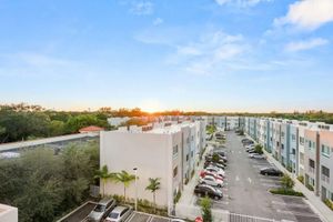 Alquiler Vacacional - Stylish 1BR Apt in Aventura★Pet Friendly★Pool★BBQ