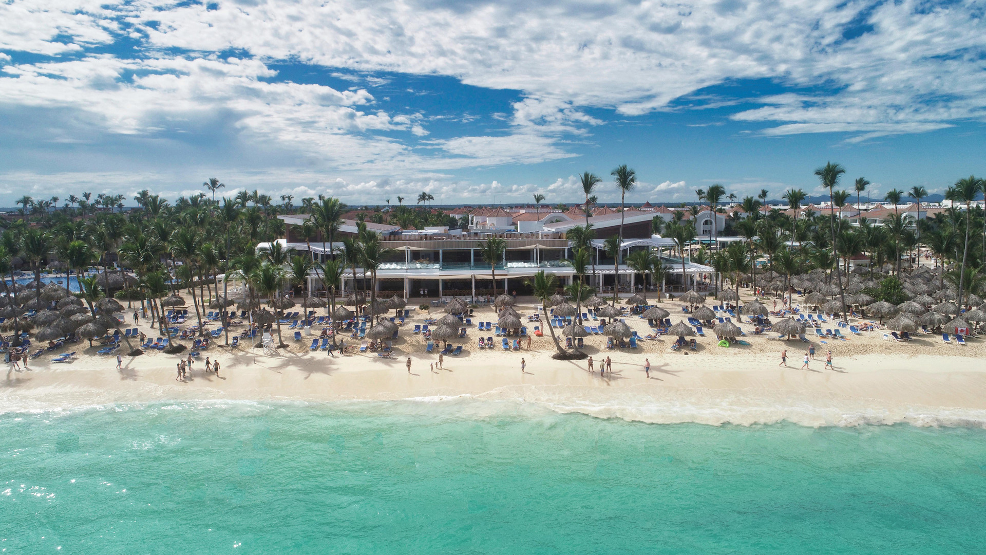 Vista Exterior Bahia Principe Grand Bavaro All Inclusive