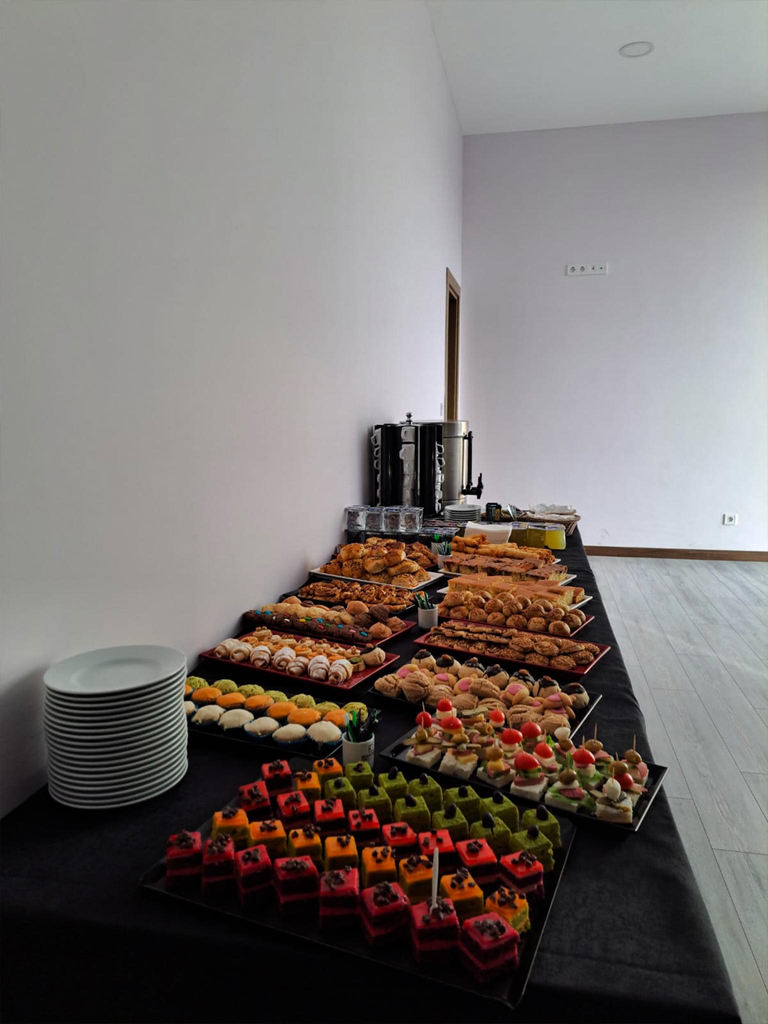 Centro de Negocios Kanyonvadi Hotel