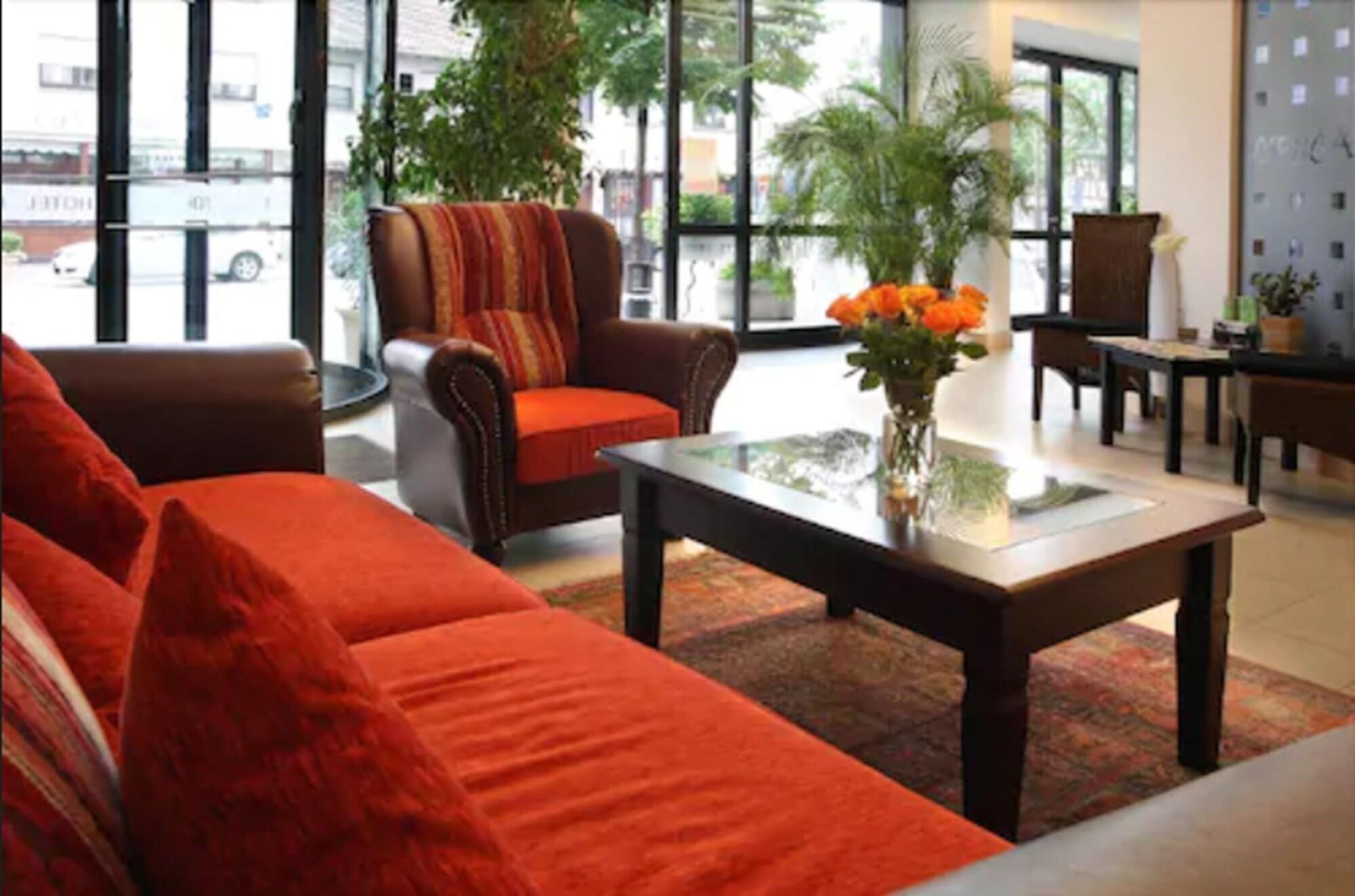 Vista Lobby Hotel L'Escala