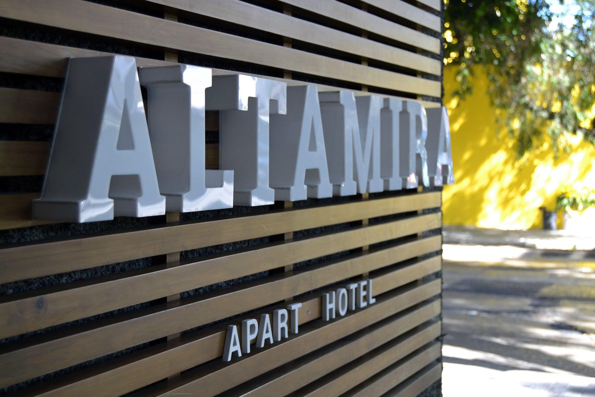 Vista Exterior ApartHotel Altamira