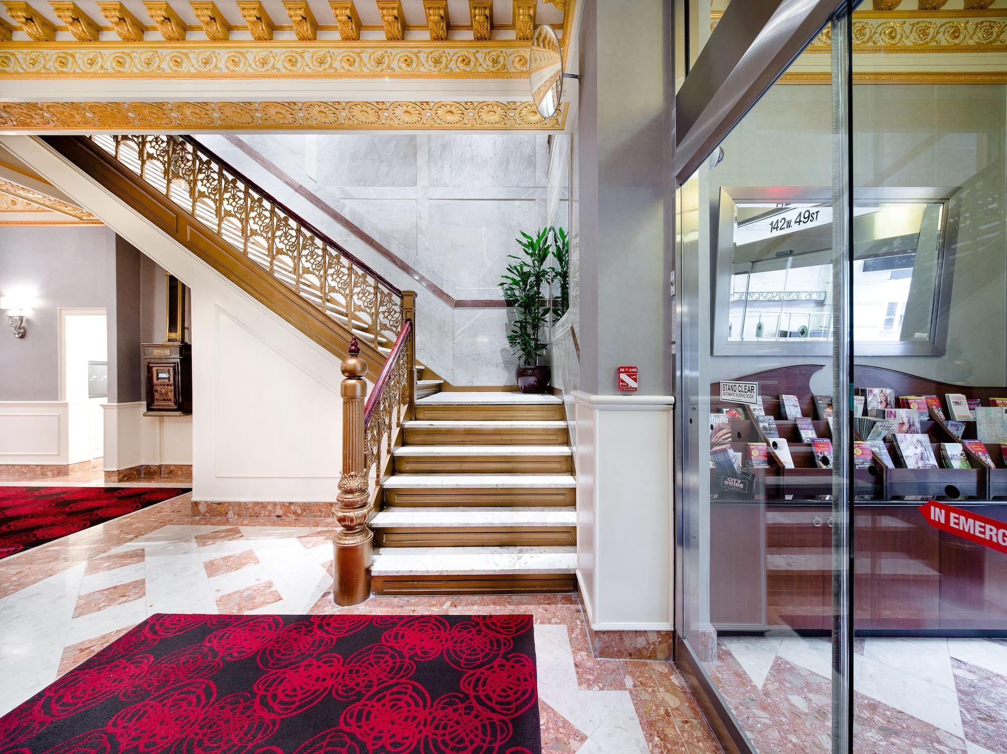 Vista Lobby Radio City Apartments