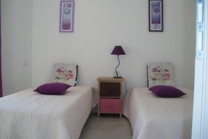 Alquiler Vacacional - Mazan holiday villa with private swimming pool on 3000m