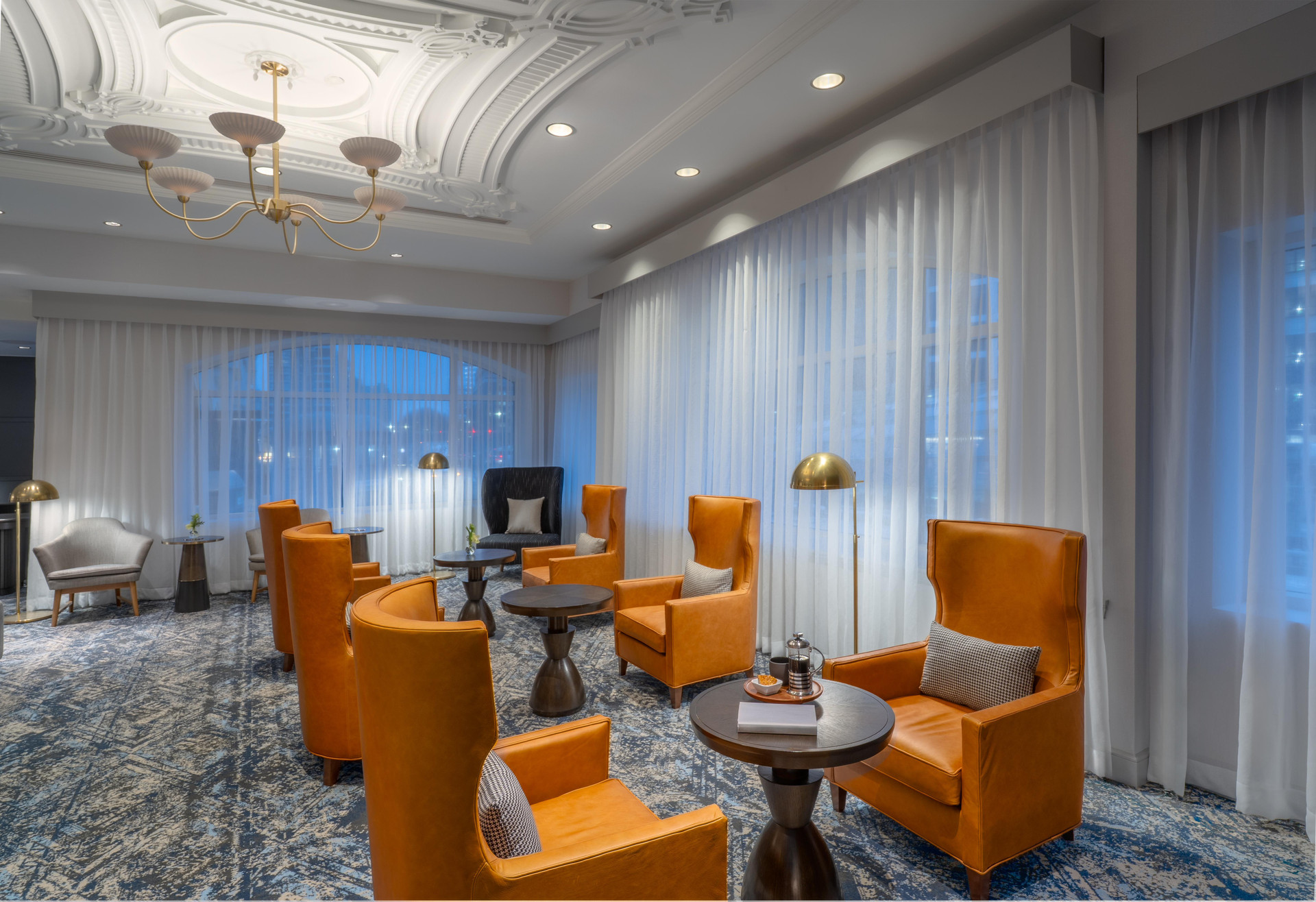 Vista Lobby Hotel Commonwealth