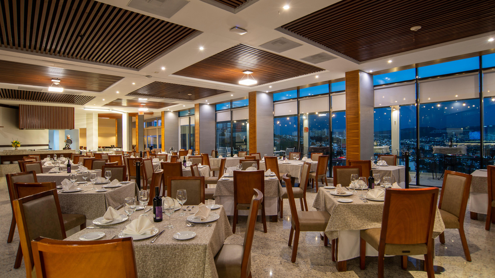 Restaurant Holiday Inn Queretaro Zona Diamante by IHG