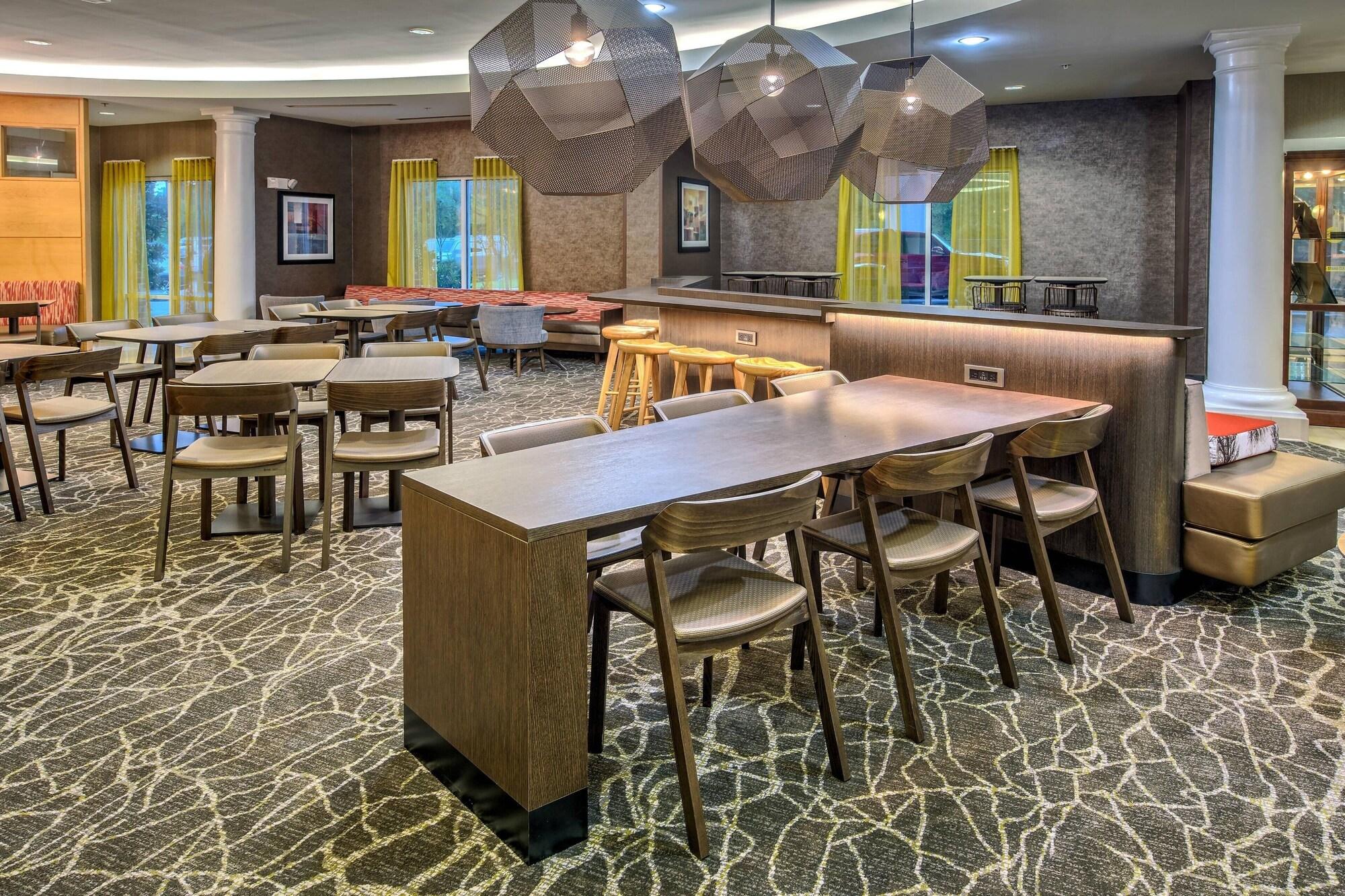 Restaurant Springhill Suites by Marriott New Bern