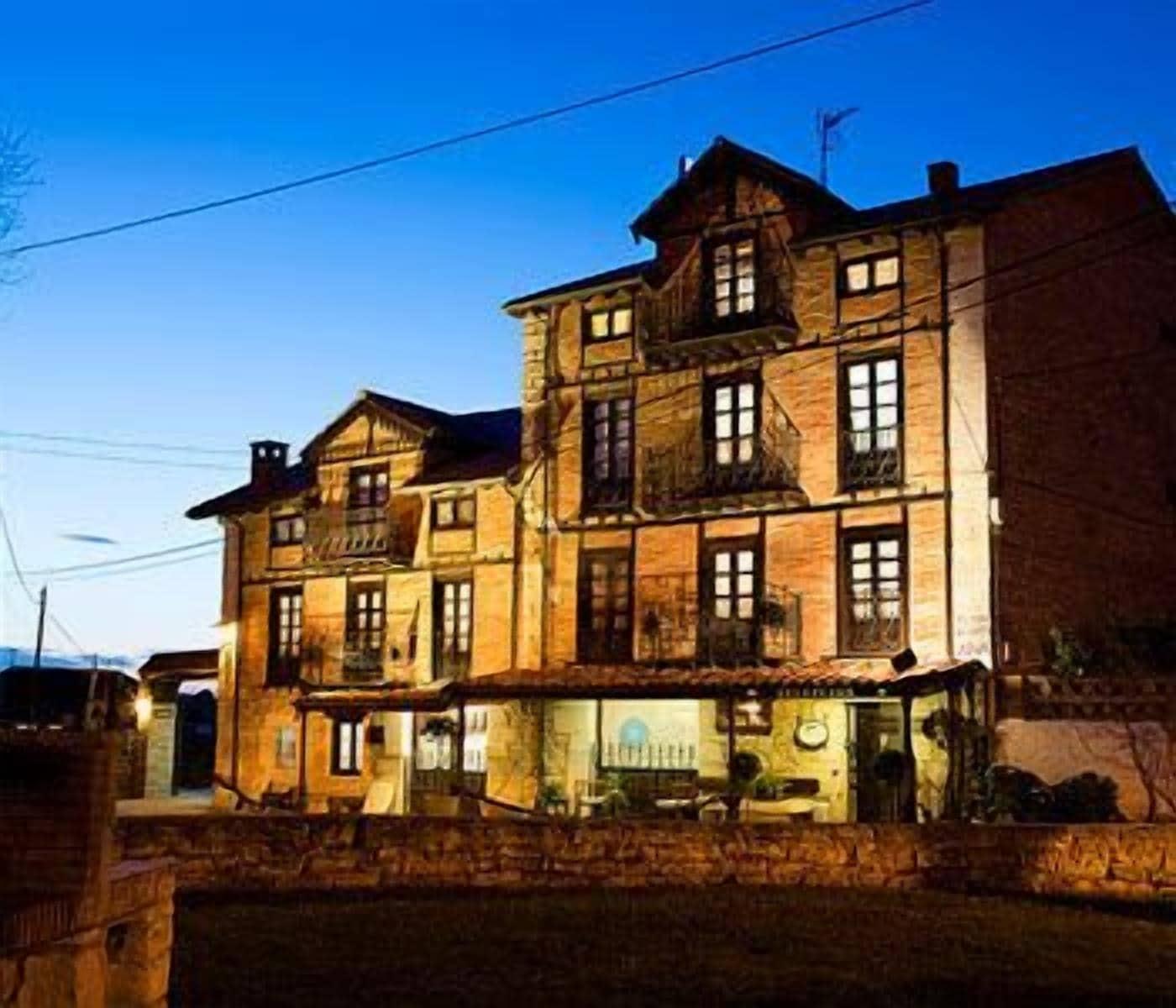 Vista Exterior Posada Santa Ana