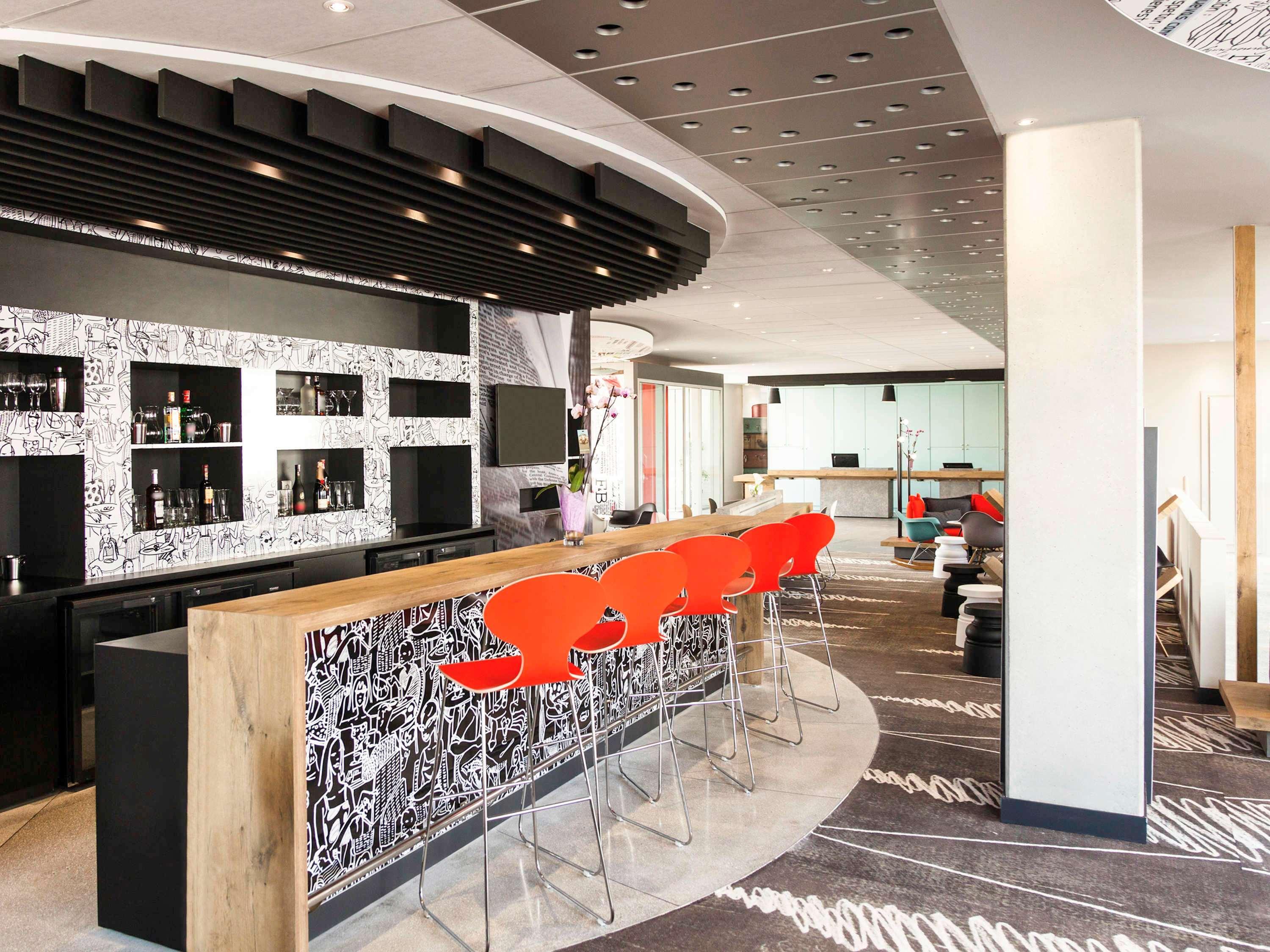 Bar/Salón Ibis Casablanca Nearshore