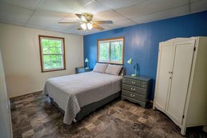 Alquiler Vacacional - The Eloise - Stylish 3BR, 2 Bath Cottage on Greenbrier River, WV incl. AC, WiFi