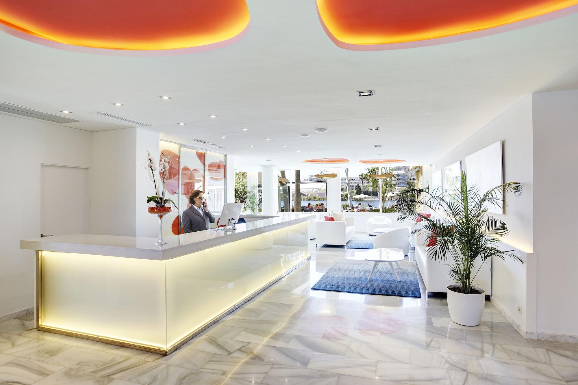 Vista Lobby Grupotel Amapola